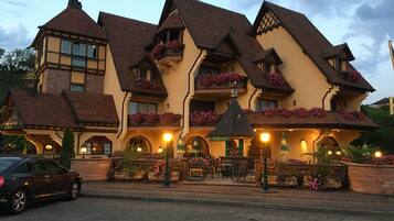 Front of property - evening/night