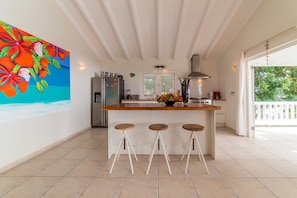 Villa, privat basseng, sjøutsikt (3 Bedrooms) | Eget kjøkken | Kjøleskap, mikrobølgeovn, kaffetrakter/tekoker og vannkoker