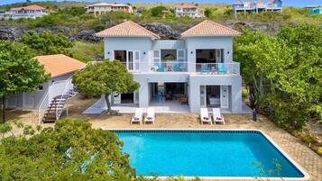 Comfort Villa, Private Pool, Garden View (3 Bedrooms) | Private pool