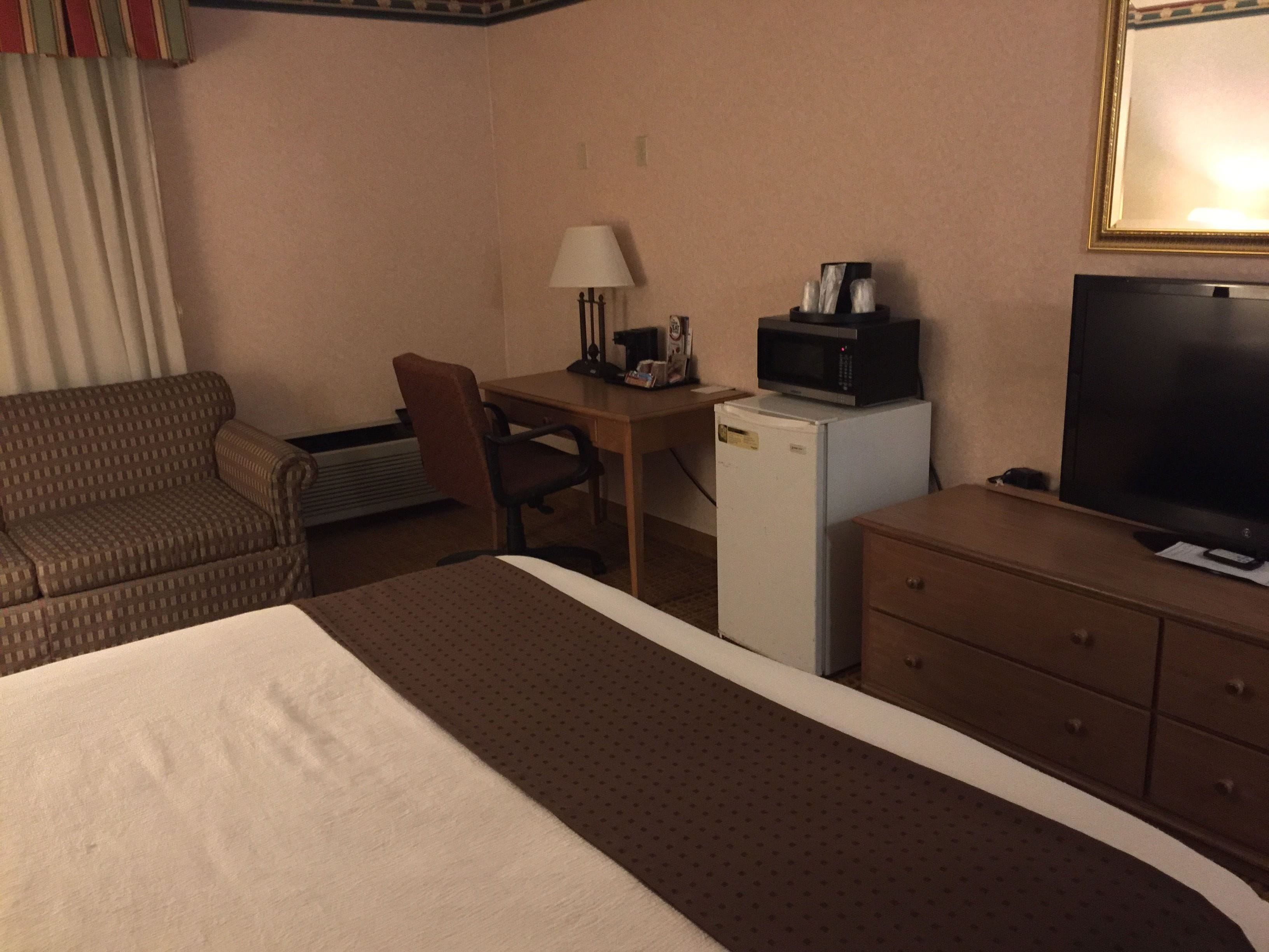room, 1 king bed, accessible, non smoking | room amenity
