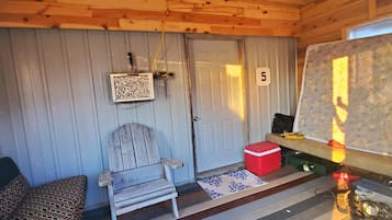 Standard Cabin, Non Smoking | 1 bedroom, individually decorated, individually furnished, free WiFi