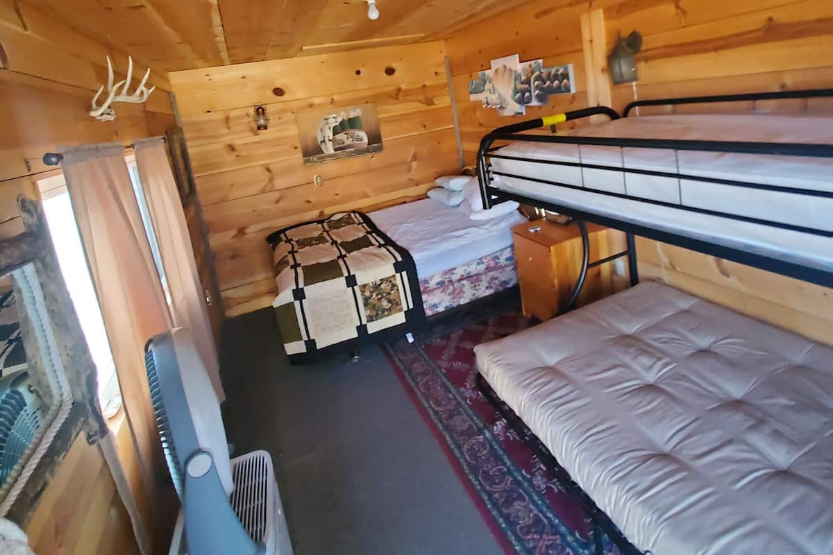 Standard Cabin, Non Smoking | WiFi (free), individually decorated, individually furnished