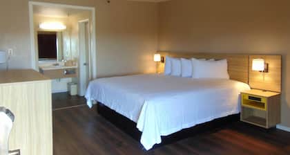 Days Inn by Wyndham Victorville