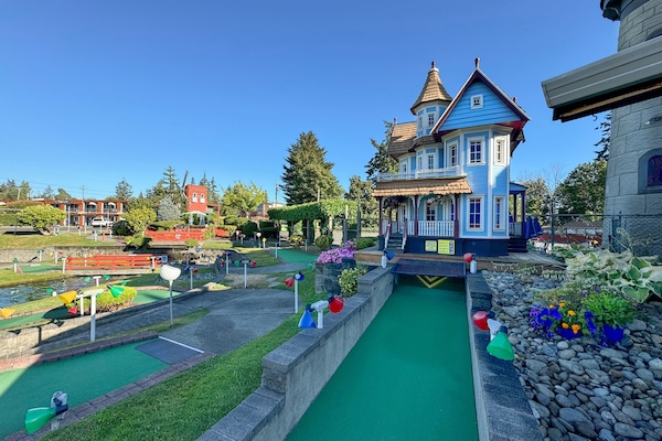 Mini-golf