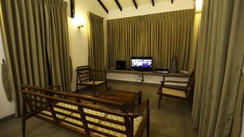 Villa, 3 chambres | Salle de séjour