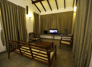 Villa, 3 Bedrooms | Living room | Flat-screen TV, DVD player - Villa Acres Green (Baddegama)