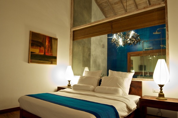 King Suite with Sea View | Room amenity