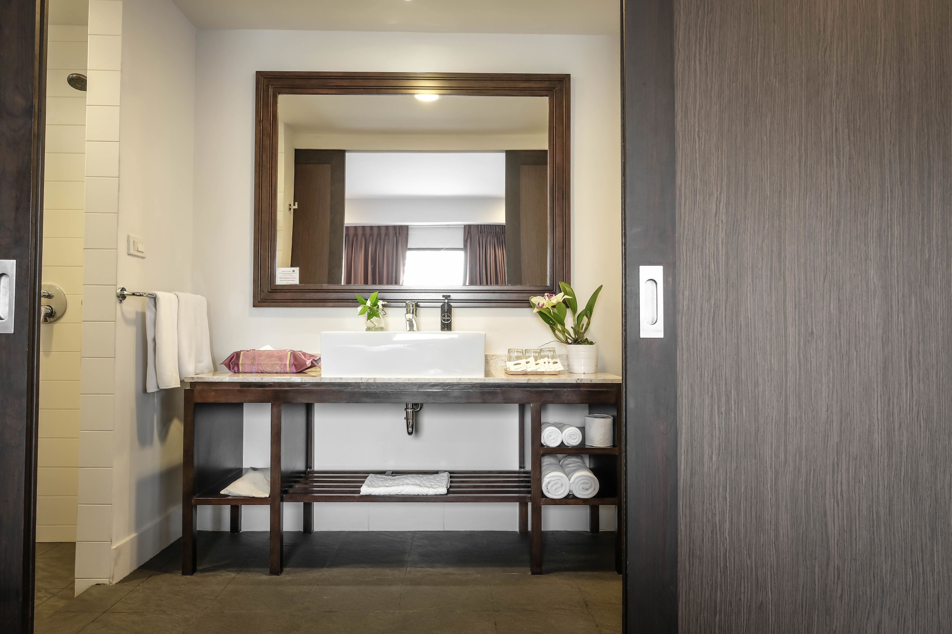 shower, free toiletries, hair dryer, slippers