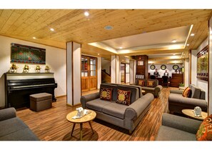 Sala de estar en el lobby