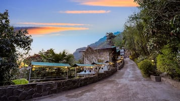 Cảnh từ trên cao