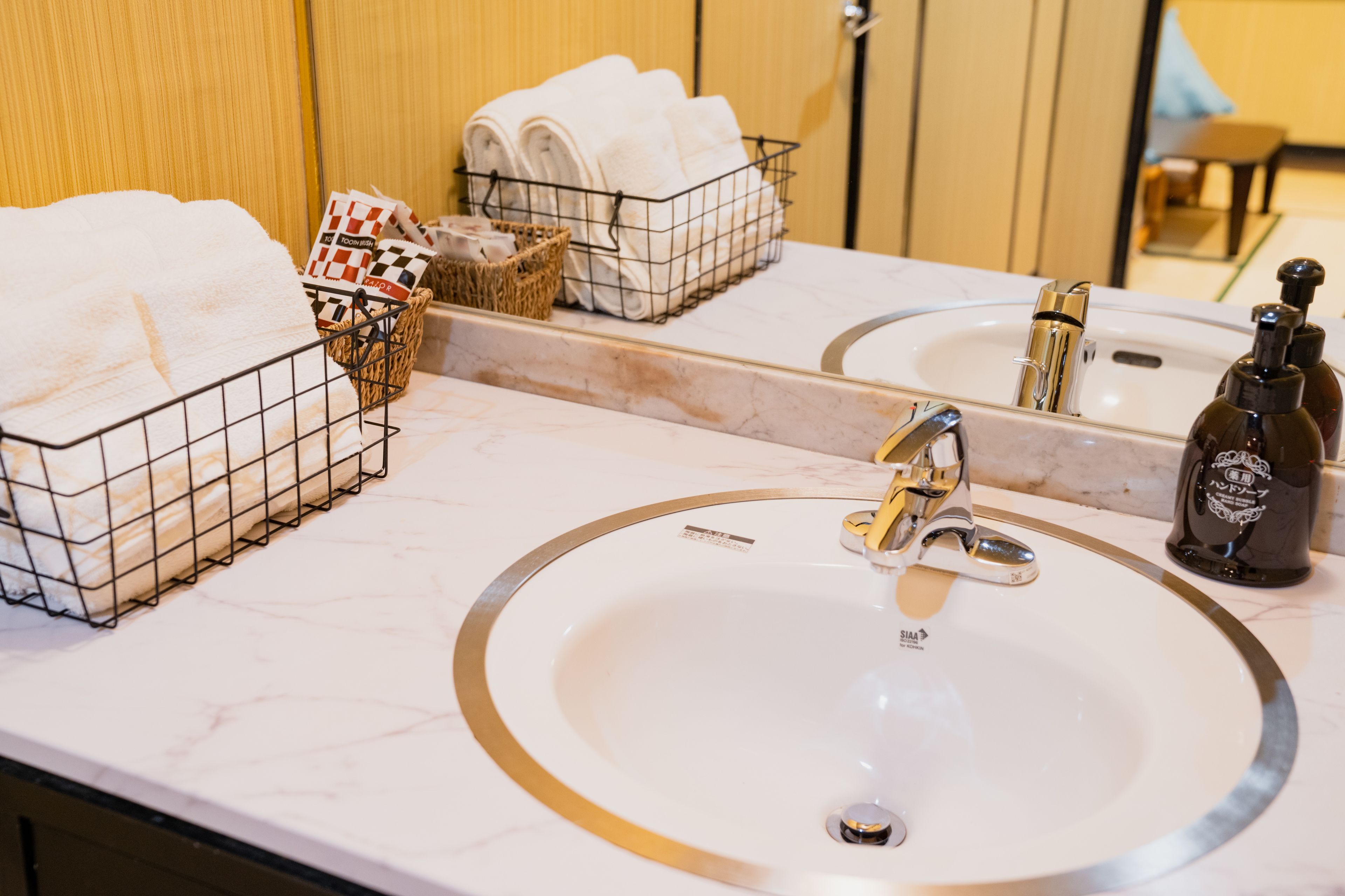 twin room (japanese style) | free wifi, bed sheets