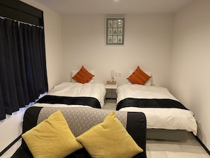 Standard Twin Room | Free WiFi, bed sheets - Hotel Pagoda (Nara)