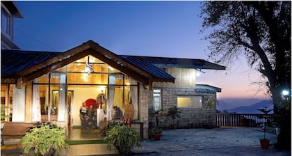 Summit Namnang Courtyard & Spa