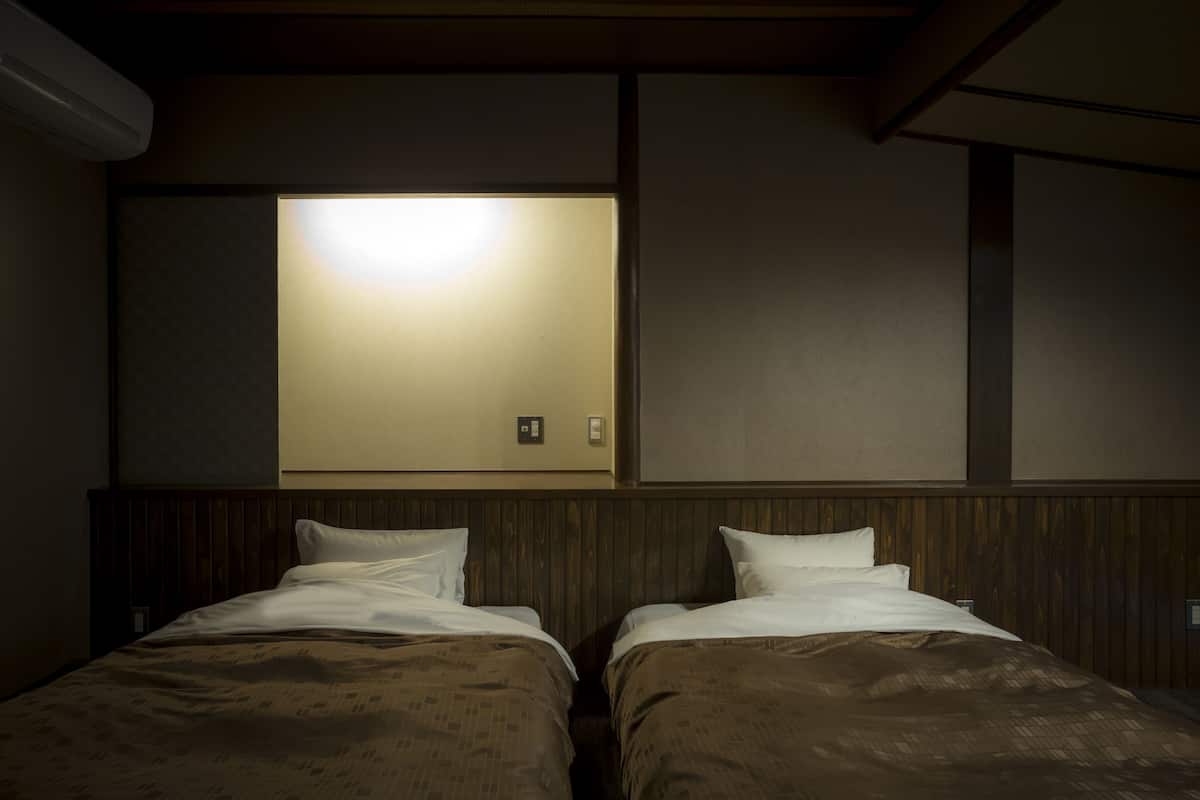 in-room safe, free wifi