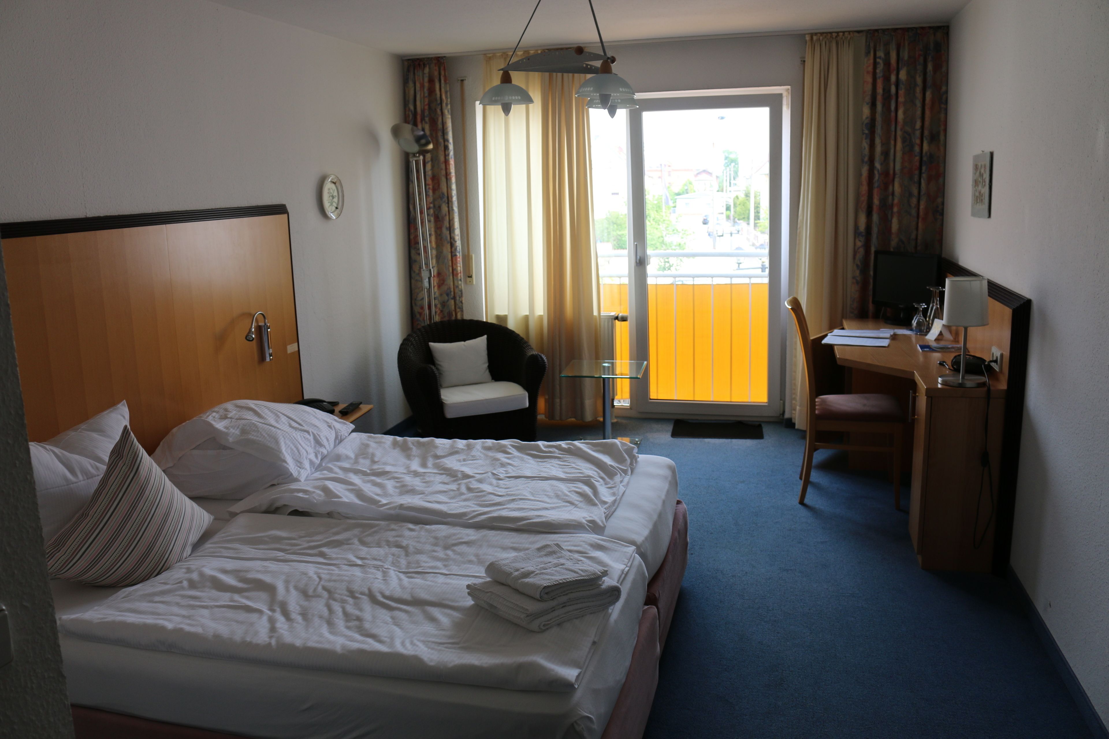 premium bedding, minibar, desk, laptop workspace