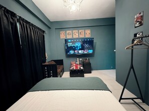 Superior Double Room | Premium bedding, individually decorated, blackout drapes, free WiFi - Kenting Timehouse (Hengchun)