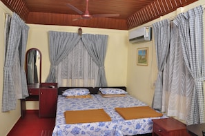 Chambre Deluxe avec lits jumeaux, 2 lits une place | Terrasse/Patio
