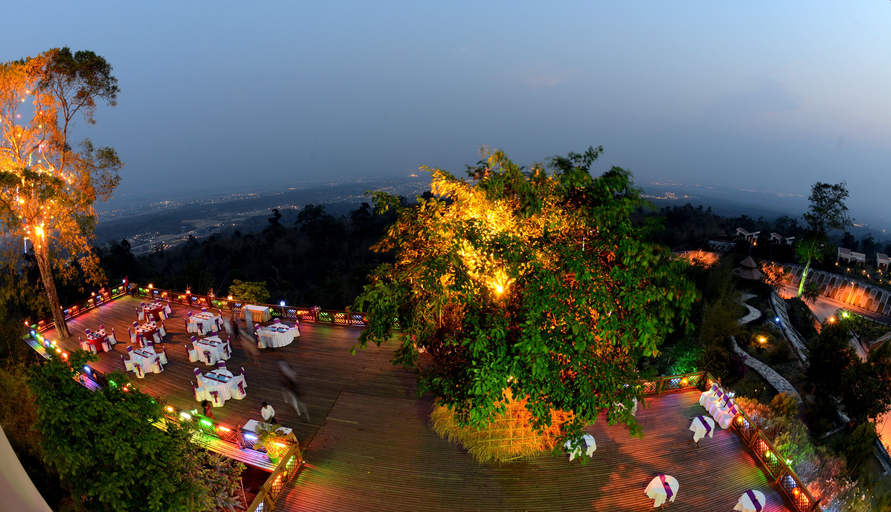 Outdoor pool, a natural pool