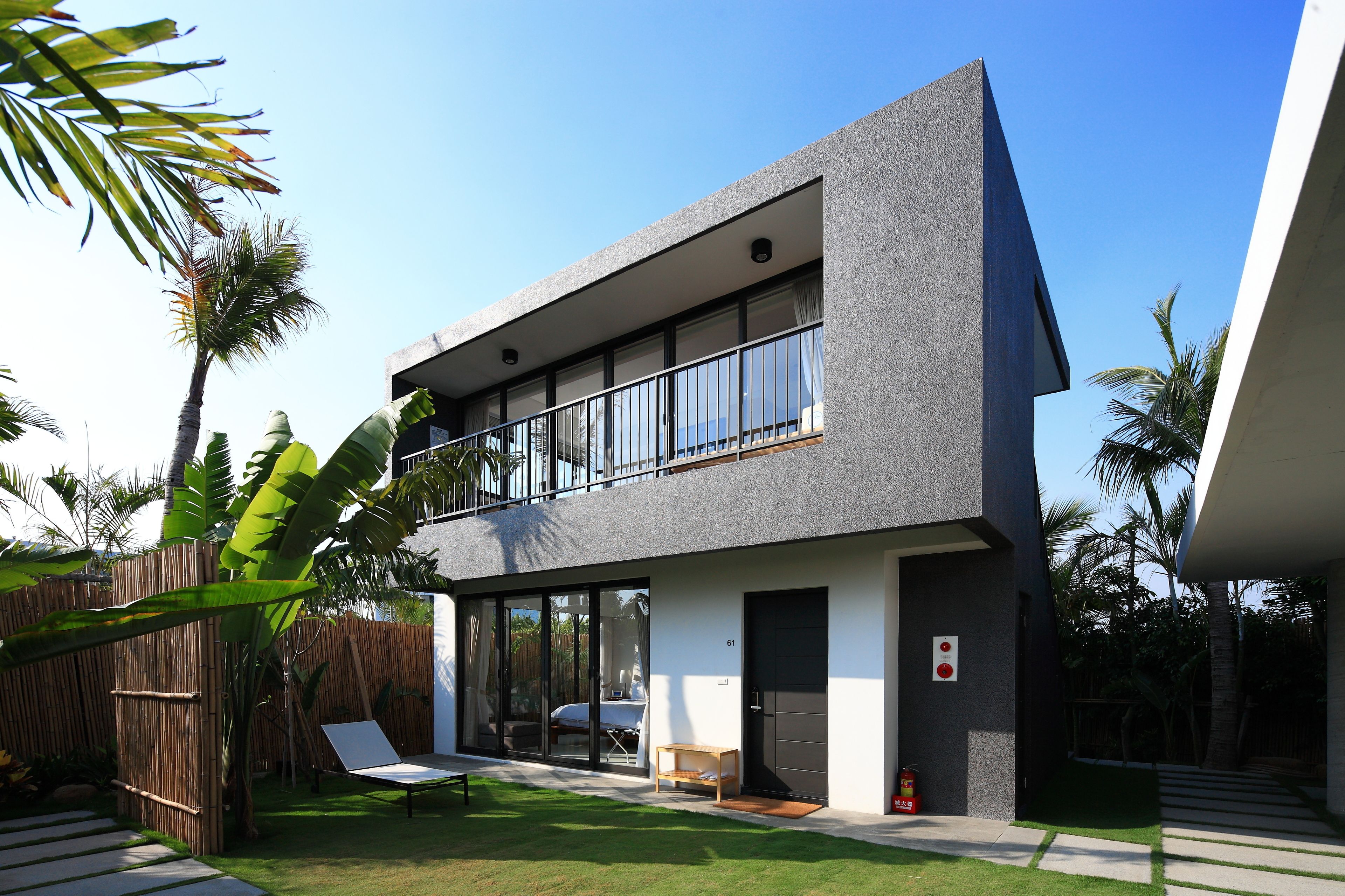 deluxe villa | terrace/patio