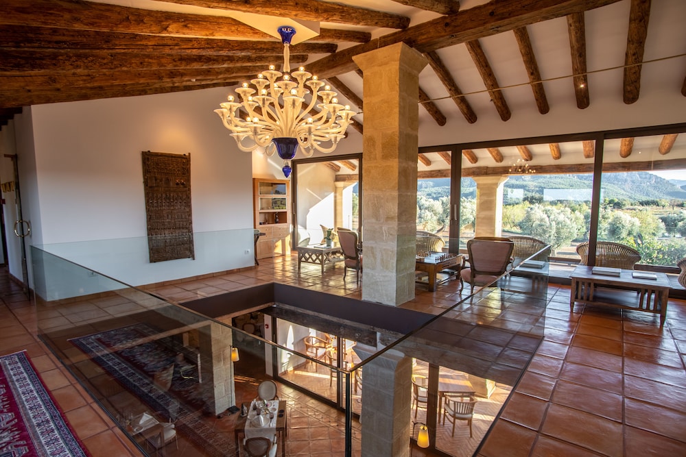 Hotel Restaurante Mas de la Costa by null