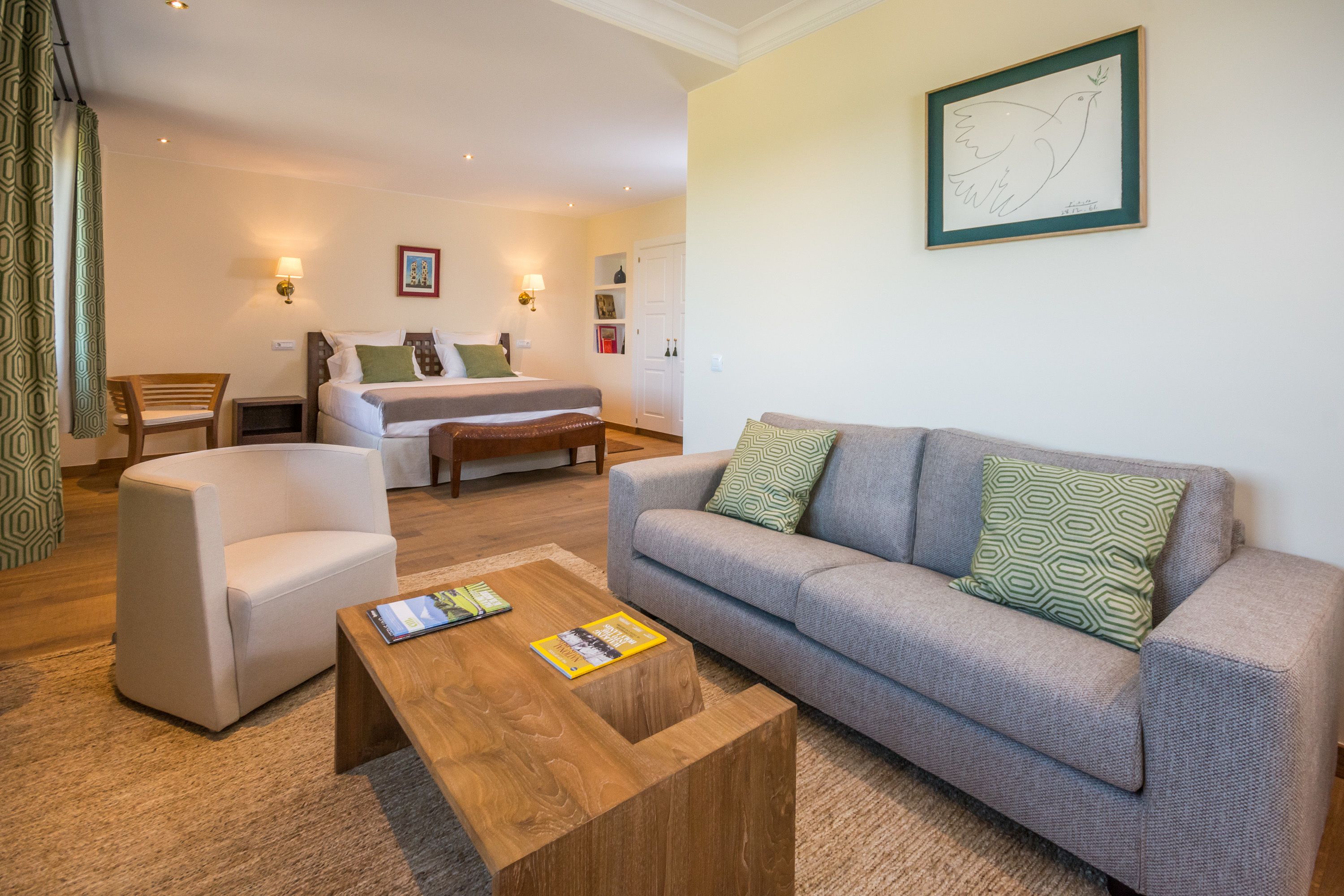 Junior suite, 1 kingsize bed, hoek | Woonruimte