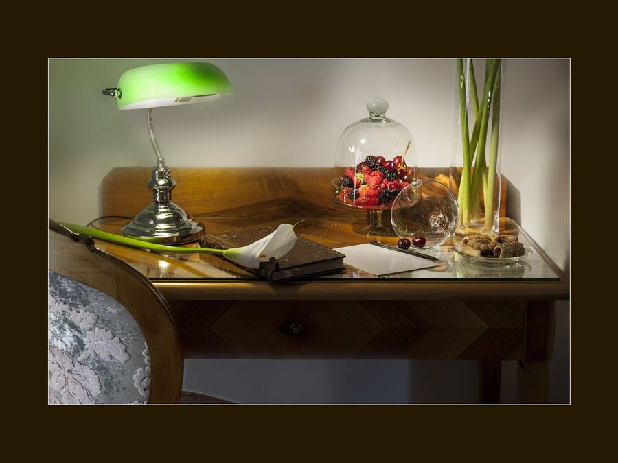 Minibar, in-room safe, desk, soundproofing