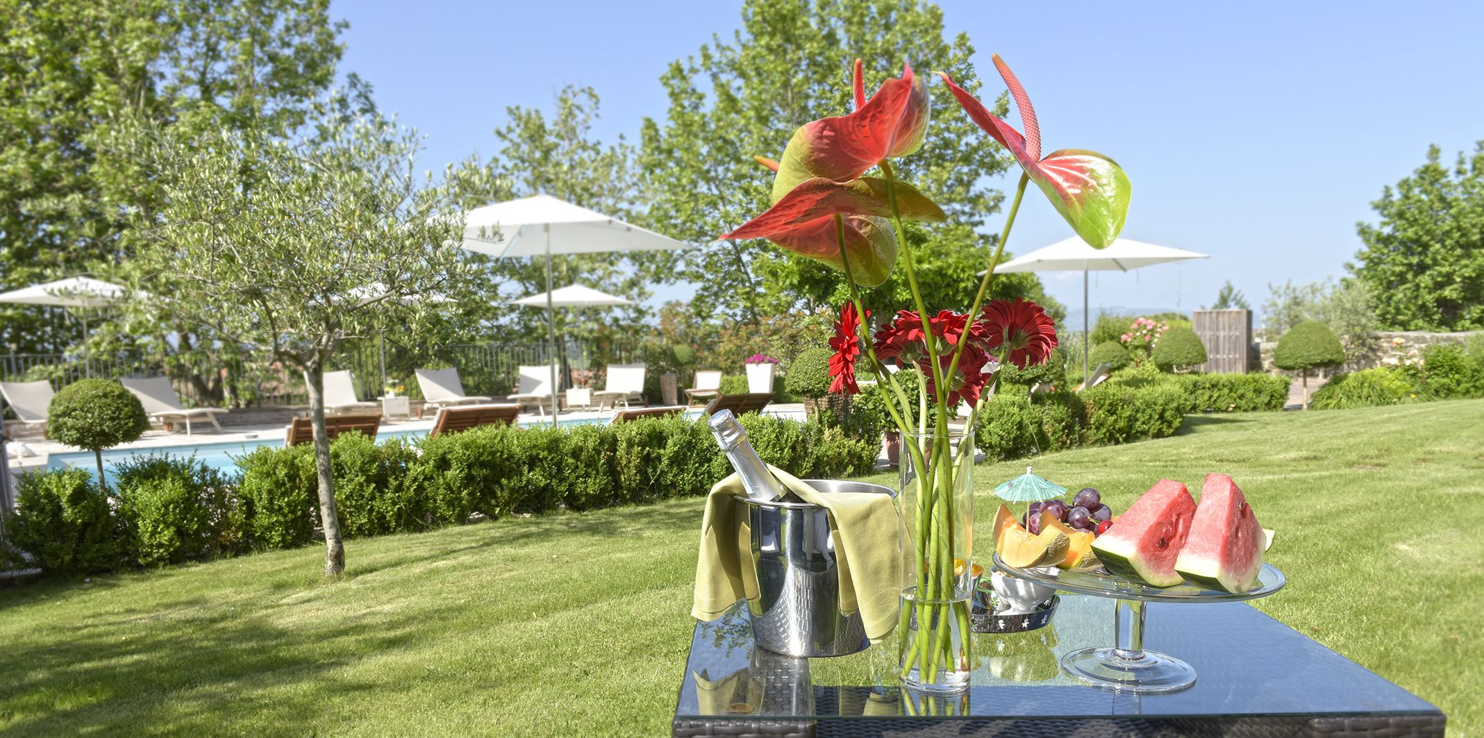 Chambre Double ou avec lits jumeaux | Restauration extérieure