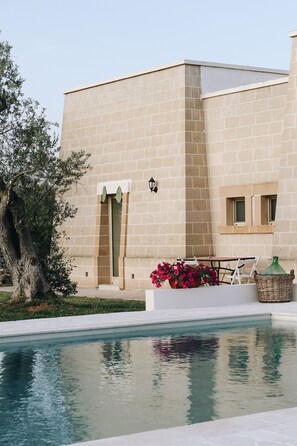 Outdoor pool, open 10:00 AM to 8:00 PM, sun loungers