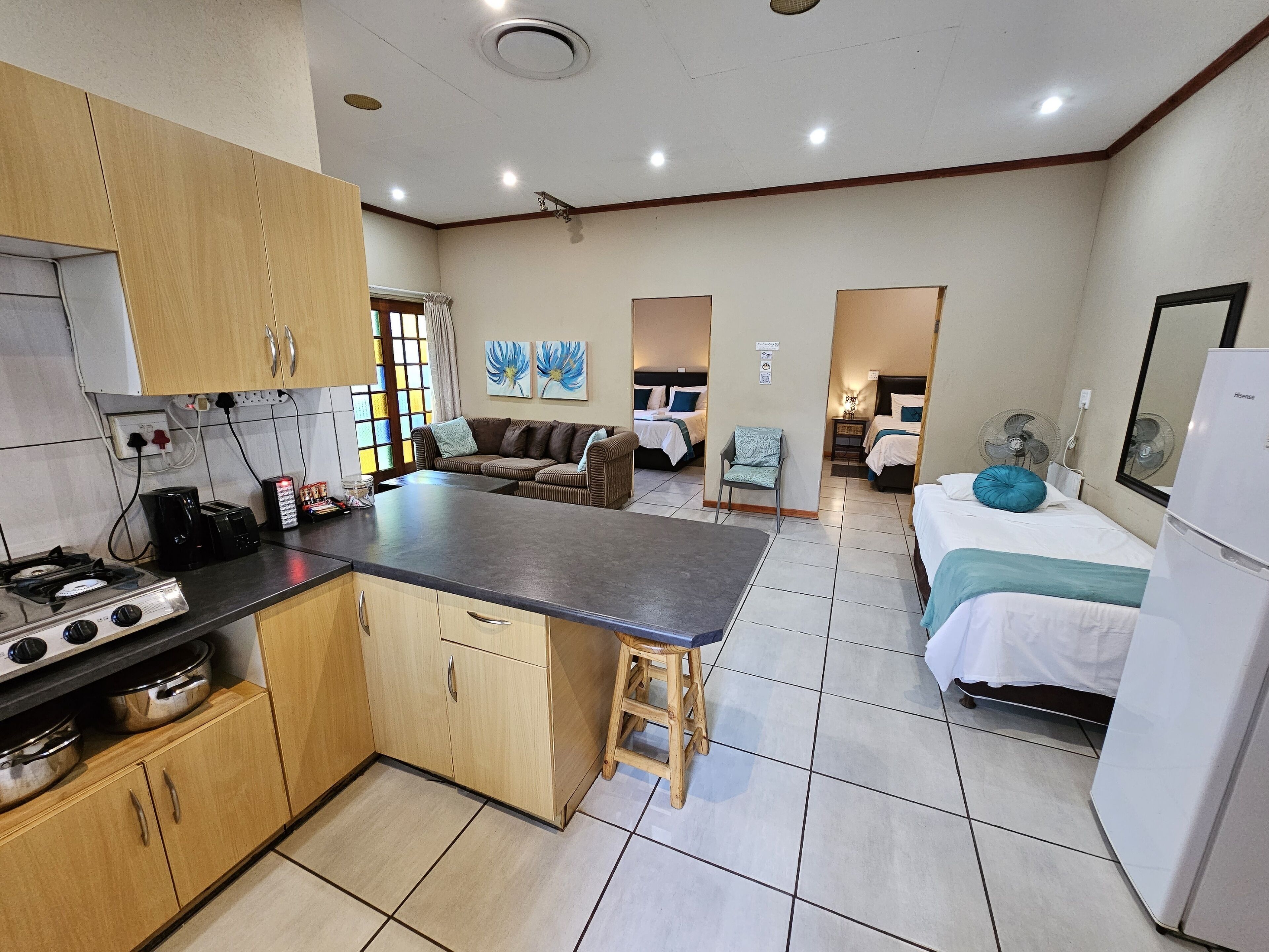 Large Family Cottage (3) | Living area | 32-inch flat-screen TV with satellite channels, TV