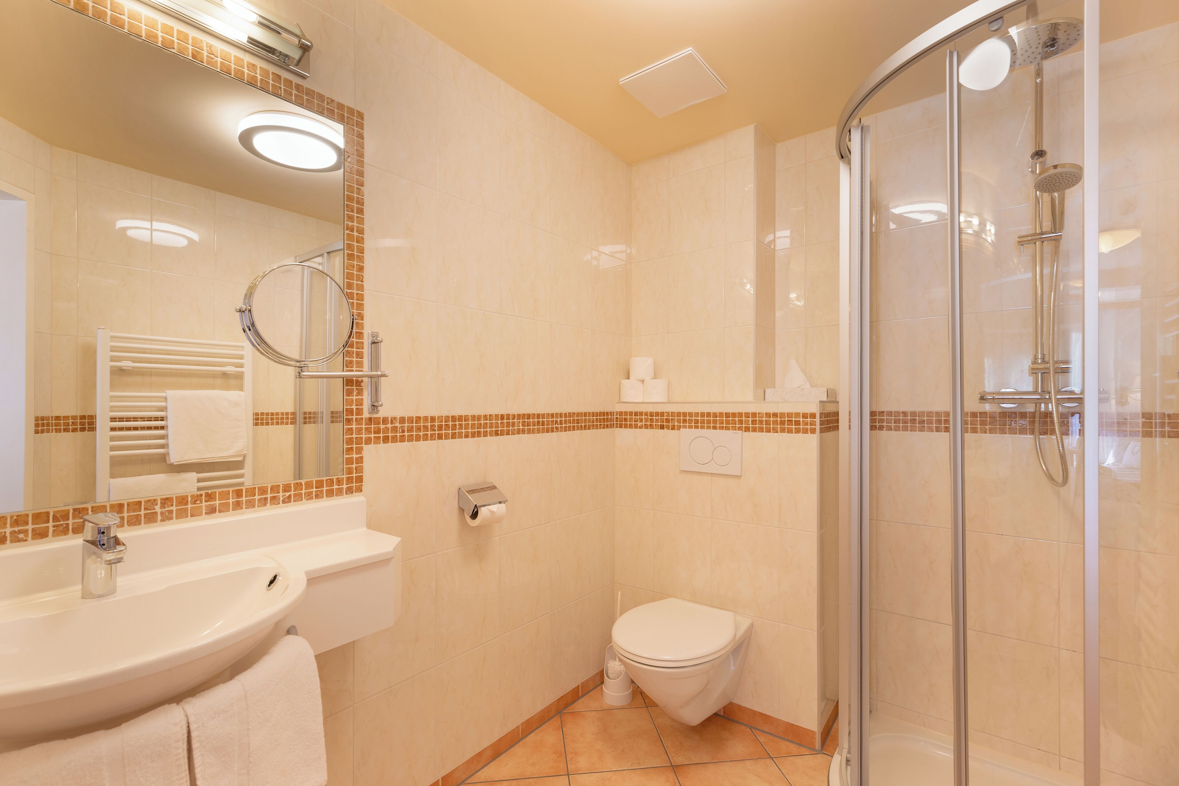 standard double room, balcony, mountain view | bathroom | shower, eco-friendly toiletries, hair dryer, bathrobes