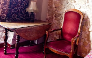 Room amenity - Hôtel Esmeralda (Paris)