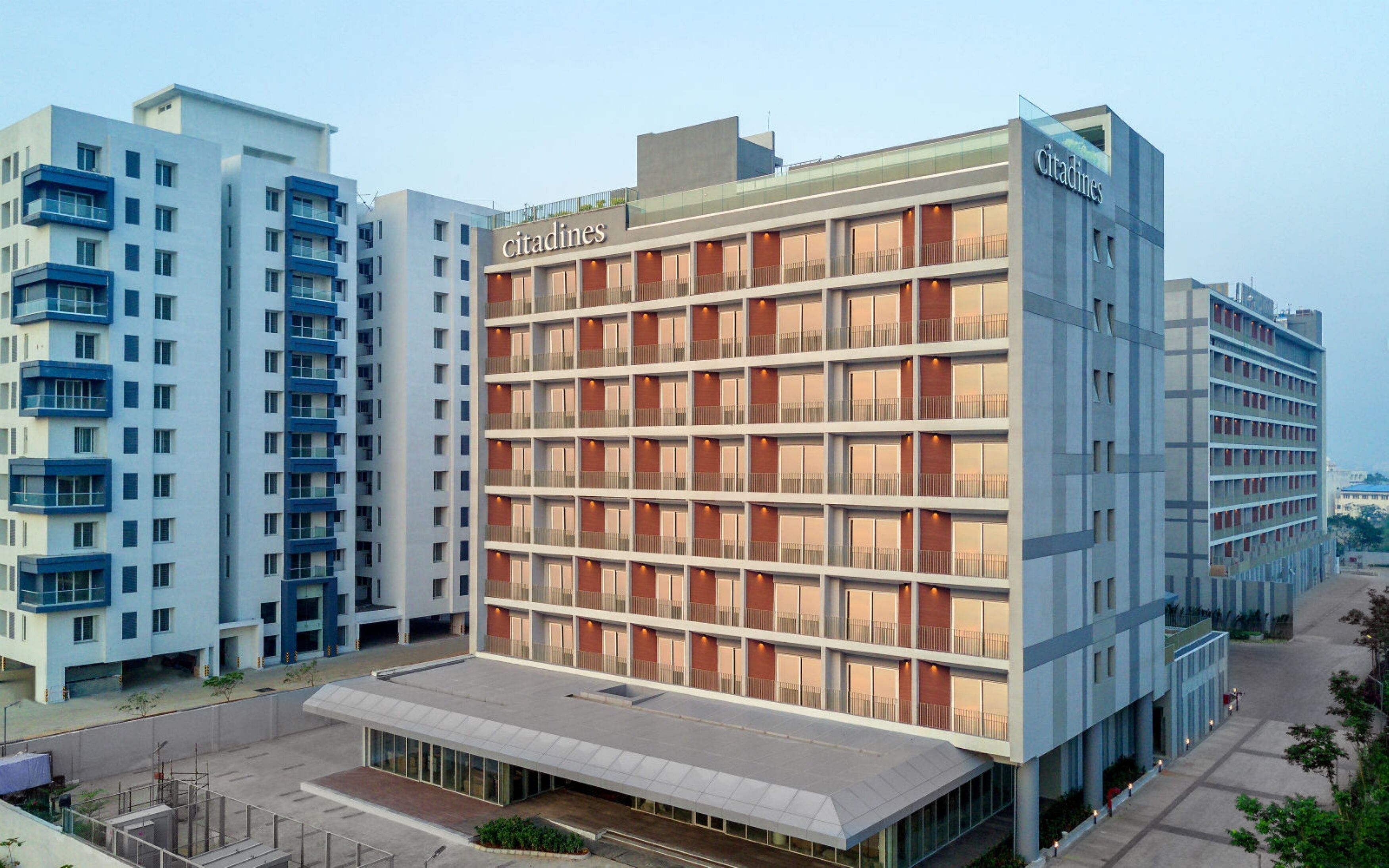 ด้านหน้าที่พัก