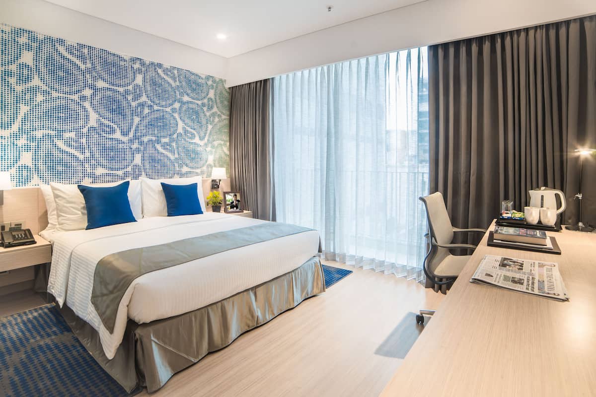 1 bedroom, premium bedding, in-room safe, individually furnished