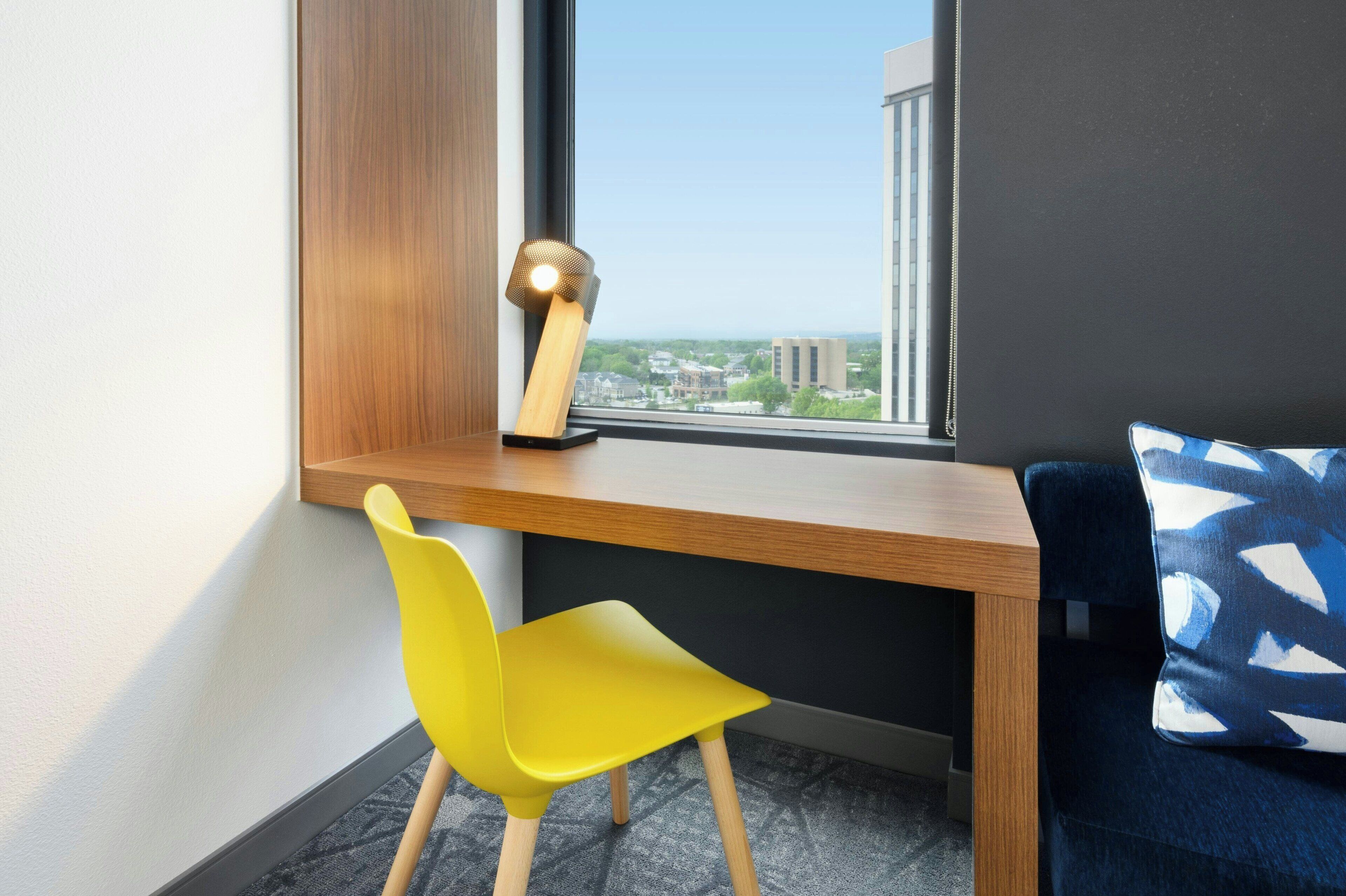 1 bedroom, in-room safe, desk, blackout curtains