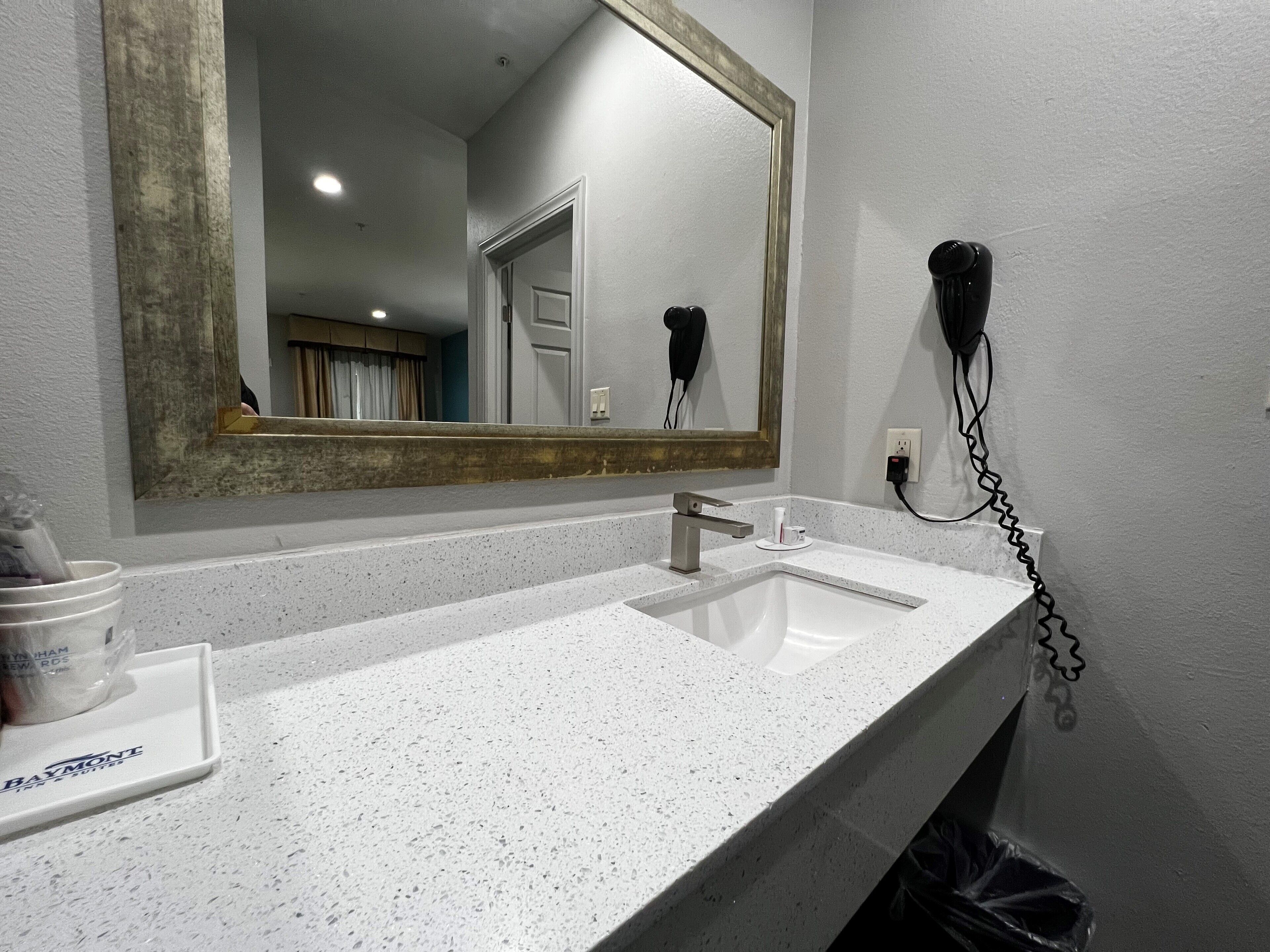 bathtub, rainfall showerhead, free toiletries, hair dryer