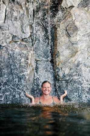 Sauna, hot tub, steam room, hot springs, body treatments, aromatherapy