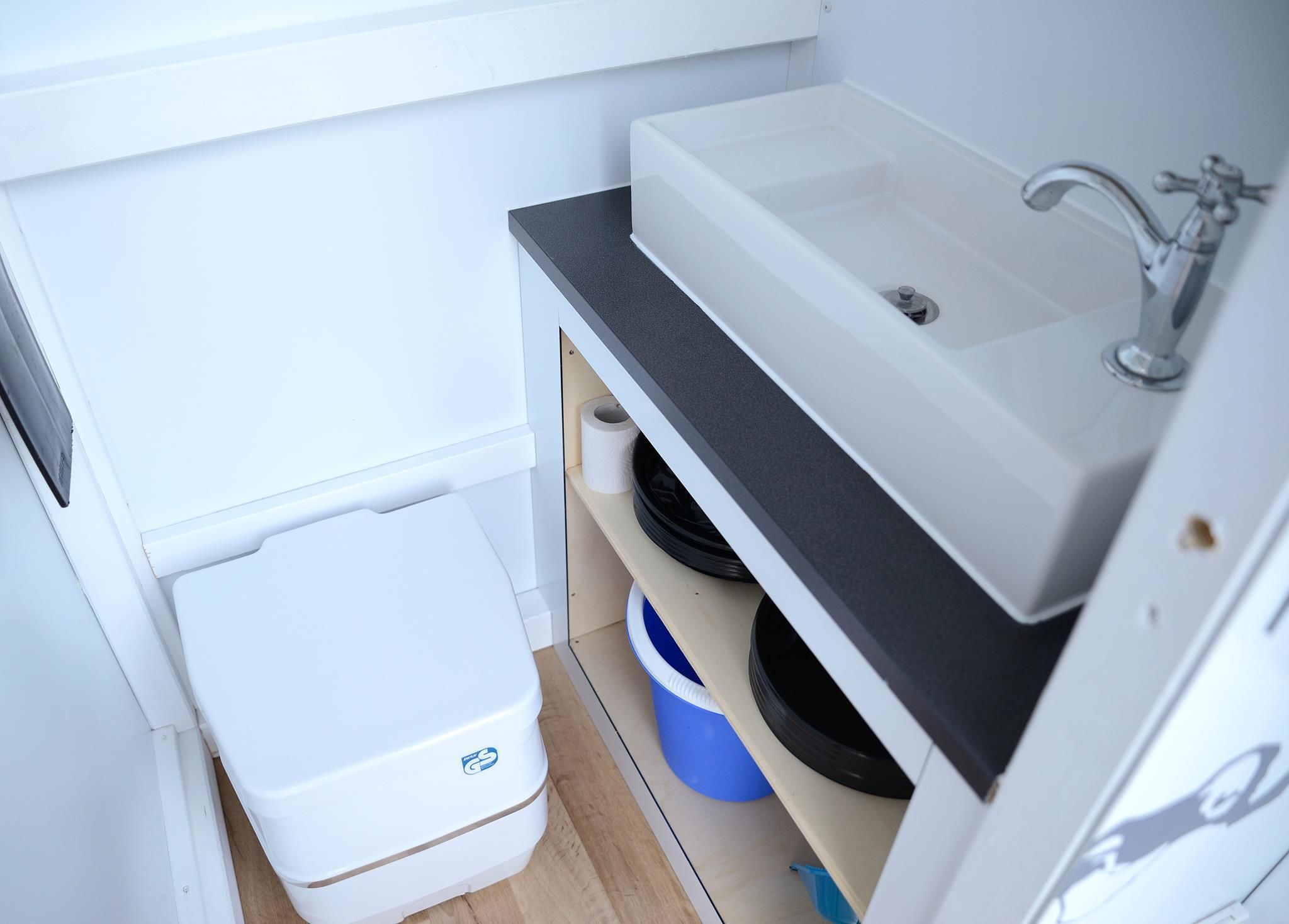 Photo - HAVEL-Cruiser Hausboot-Flöße mit Stil