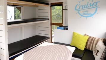 Family Cabin, 1 Bedroom, Non Smoking, Lake View | 1 bedroom