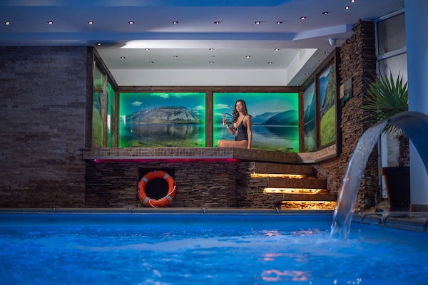 Sauna, Körperbehandlungen, Aromatherapie, Ganzkörperwickelbehandlung