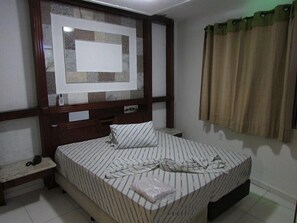 Minibar, free WiFi