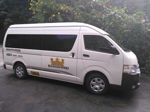 Free self-parking - Historias Lodge (Monteverde)