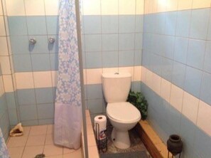 Zimmer | Badezimmer | Dusche, Handtücher