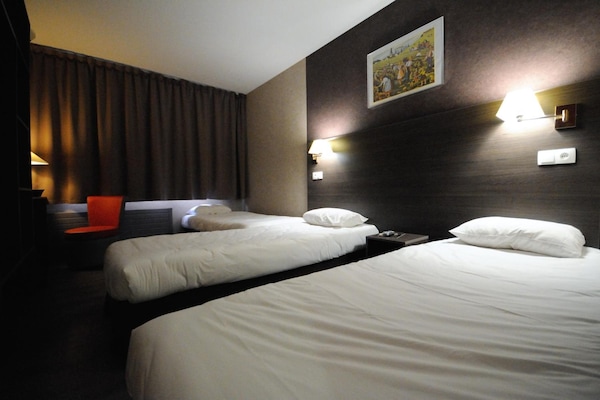 Premium bedding, desk, soundproofing, iron/ironing board