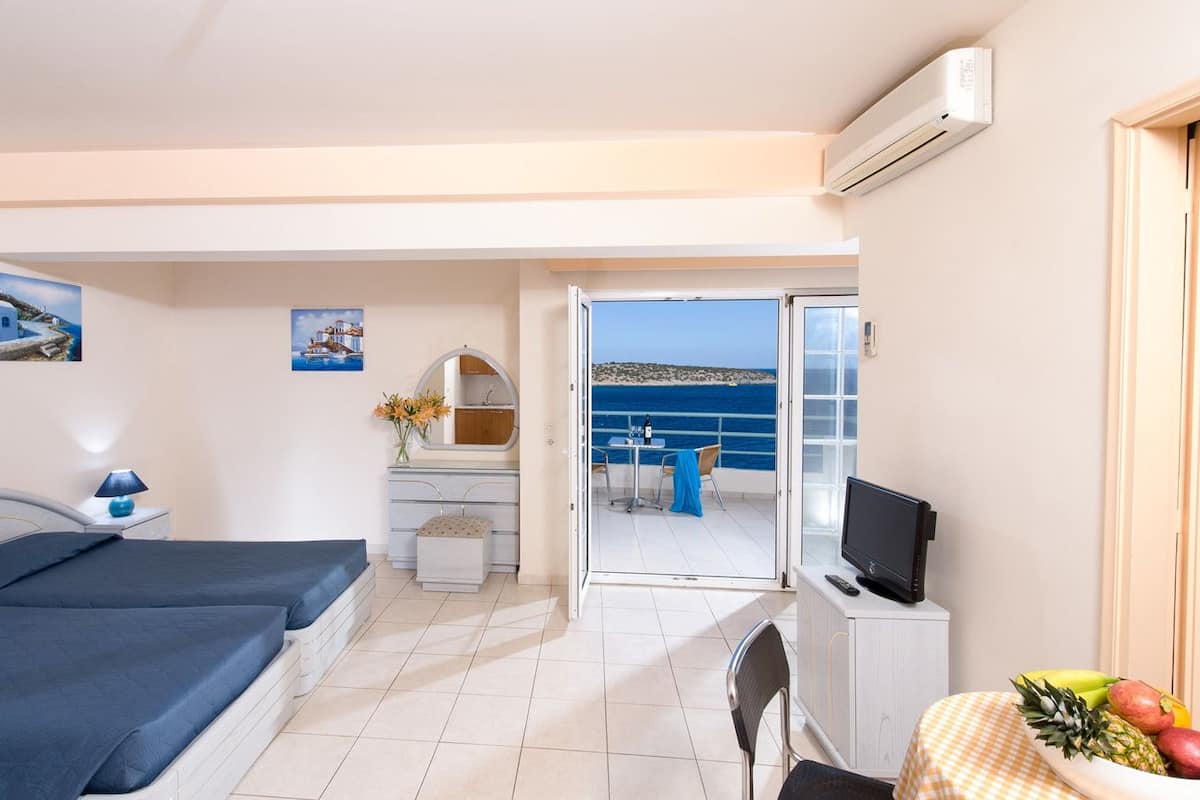 Studio, balkon, uitzicht op zee | Gratis wifi, beddengoed