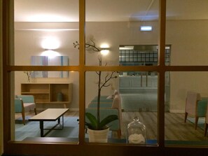 Wi-Fi gratuit, draps fournis