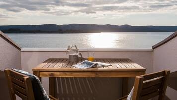 Design Apartment, 1 Bedroom, Sea View (Top Floor) | Balcony view