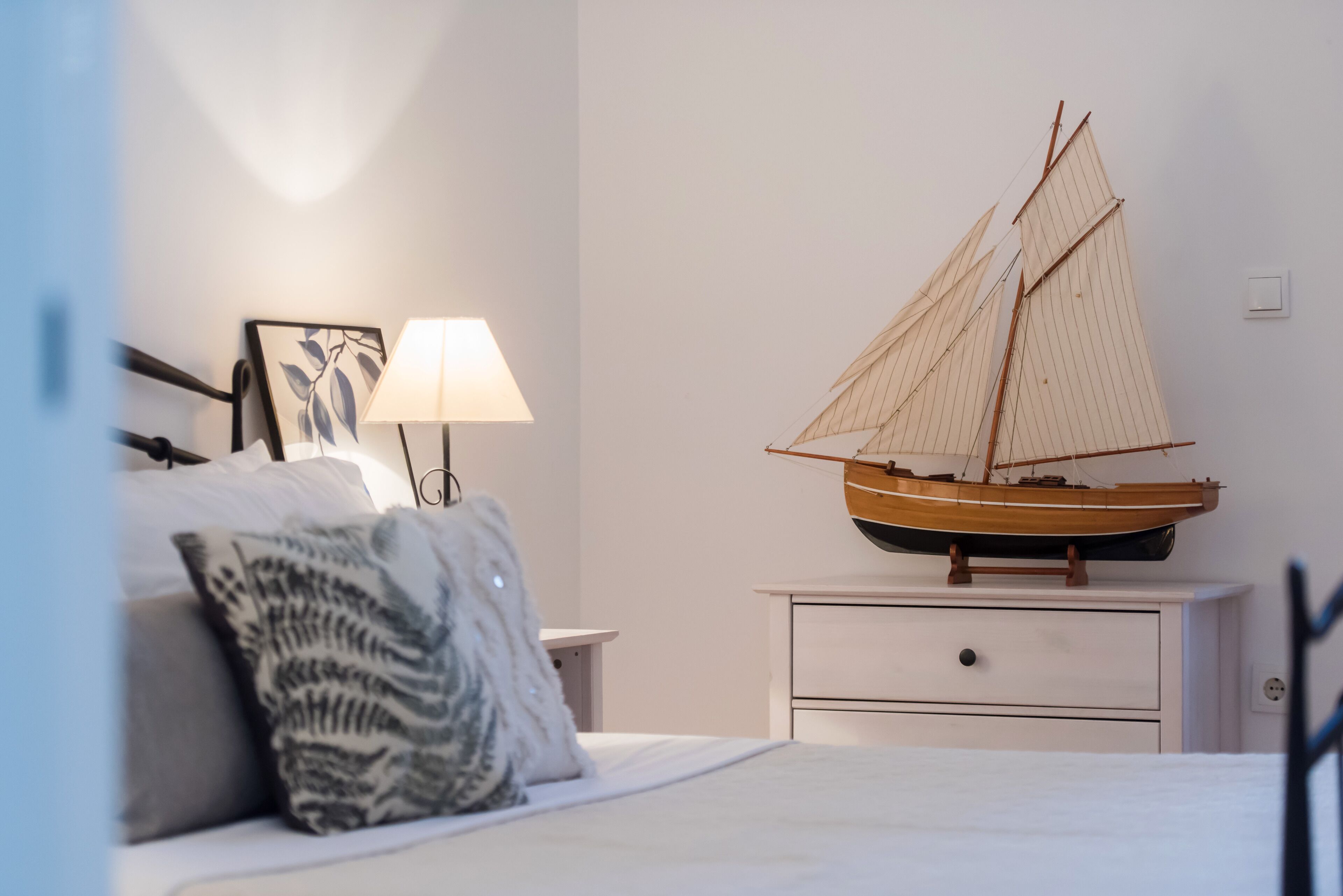 exclusive apartment, 1 bedroom, sea view | 1 bedroom, premium bedding, in-room safe, desk