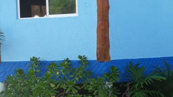 Villa superior, 1 cama King size, planta baja | Wifi gratis