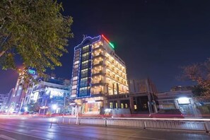 Exterior - Sunrise Hotel (Mandalay)