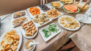Food and drink - Sunrise Hotel (Mandalay)
